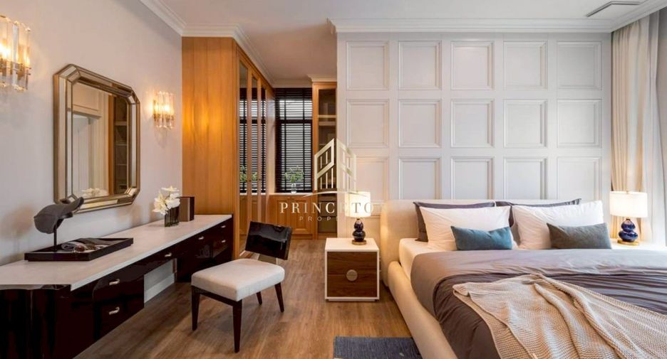 For sale 5 bedrooms house in Bang Phli, Samut Prakan