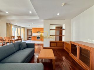 For rent 2 bedrooms apartment in Pathum Wan, Bangkok
