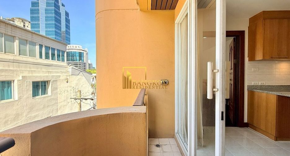For rent 2 bedrooms apartment in Pathum Wan, Bangkok