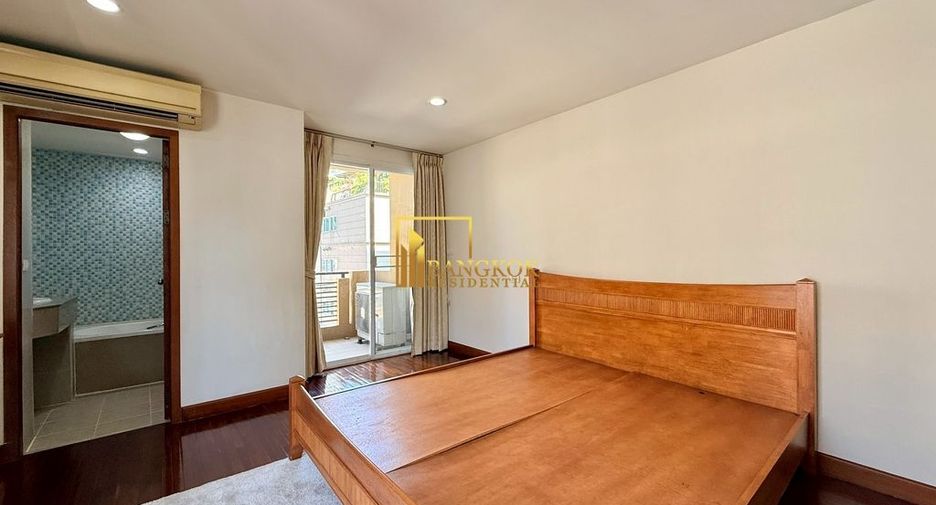 For rent 2 bedrooms apartment in Pathum Wan, Bangkok