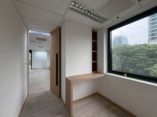 Büro zur Miete in Pathum Wan, Bangkok