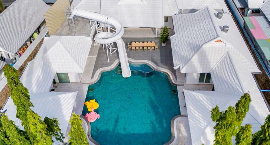 For sale 4 bedrooms villa in Bang Lamung, Chonburi