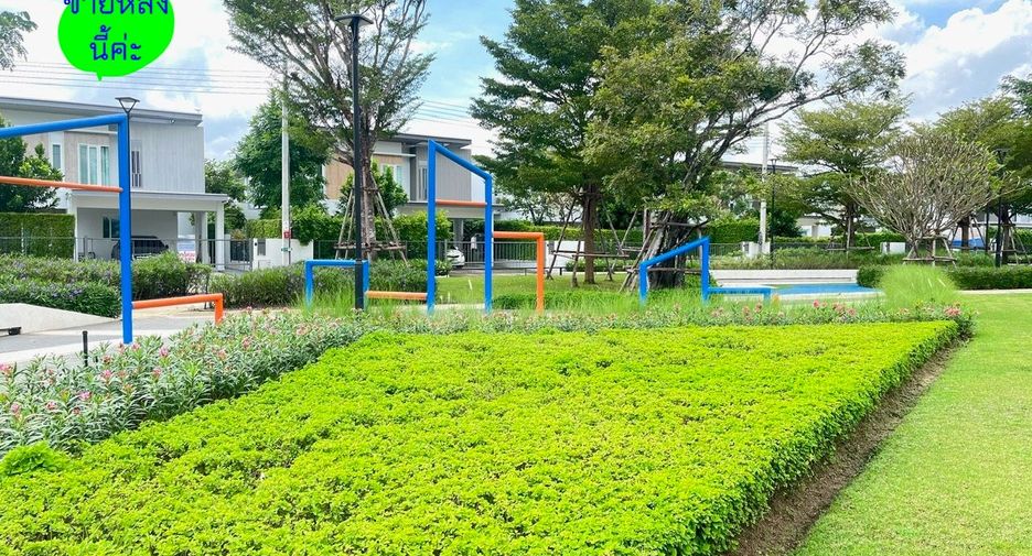 For sale 4 bedrooms house in Khlong Sam Wa, Bangkok