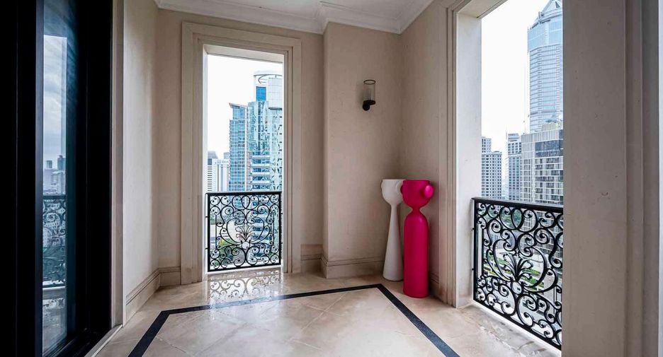 Wohnung zum Kauf mit 3 Zimmer in Pathum Wan, Bangkok
