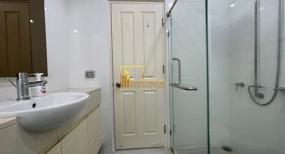 For rent 1 Beds condo in Khlong Toei, Bangkok