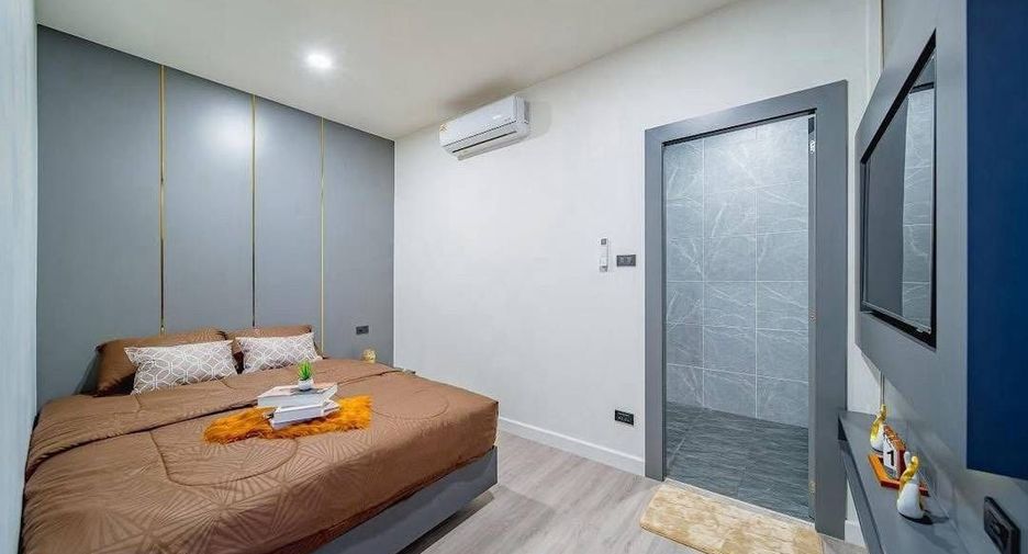 For sale 3 bedrooms villa in Bang Lamung, Chonburi