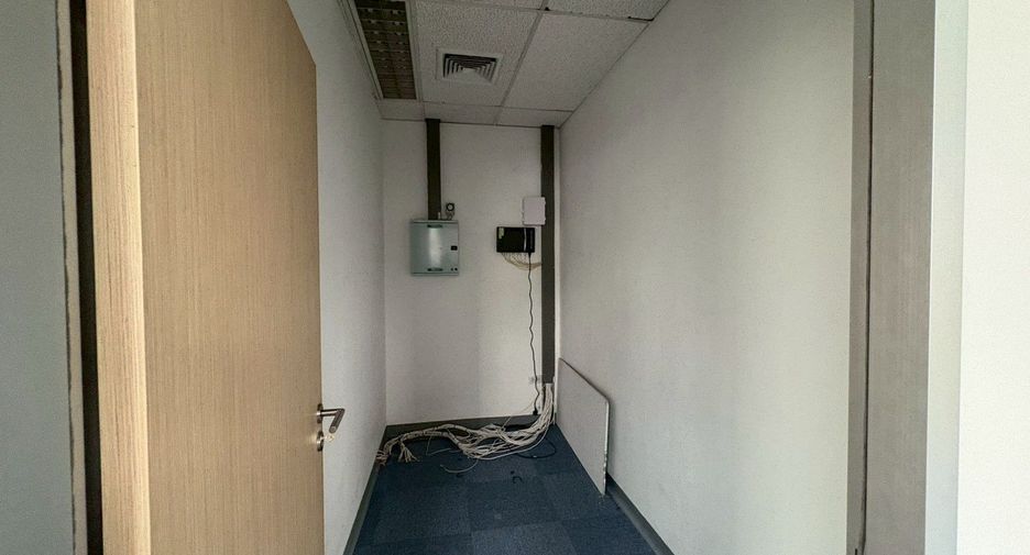 For rent office in Pathum Wan, Bangkok