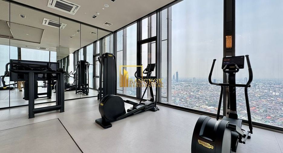 For rent 3 bedrooms condo in Bang Kho Laem, Bangkok