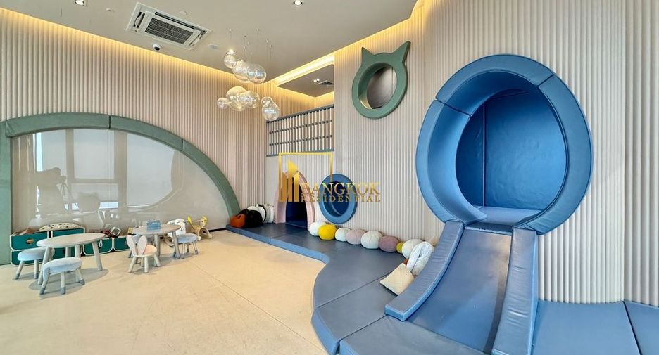 For rent 3 bedrooms condo in Bang Kho Laem, Bangkok