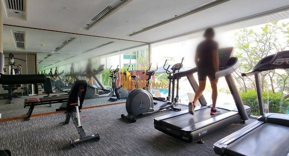 Condo en alquiler y en venta de 2 habitaciones en Watthana, Bangkok