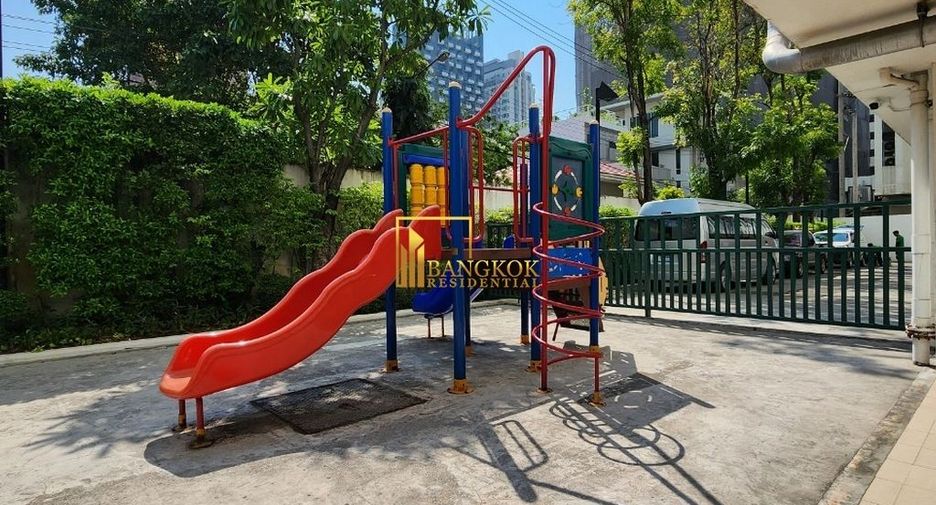 Condo en alquiler y en venta de 2 habitaciones en Watthana, Bangkok