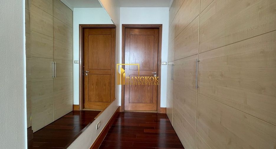 À louer 2 chambres condo à Sathon, Bangkok