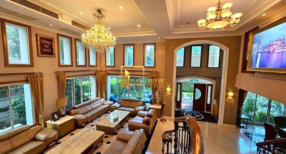 出售 8 卧室 独立屋 在 Khlong Toei, 曼谷