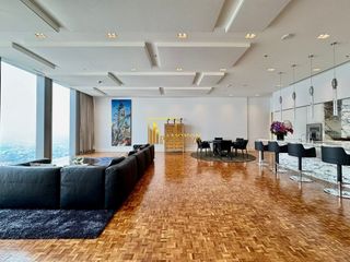 For sale 4 bedrooms condo in Sathon, Bangkok