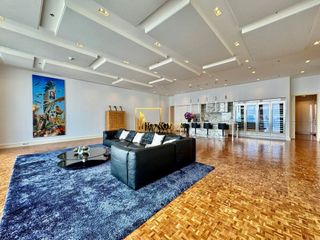 For sale 4 bedrooms condo in Sathon, Bangkok