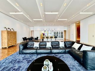 For sale 4 bedrooms condo in Sathon, Bangkok