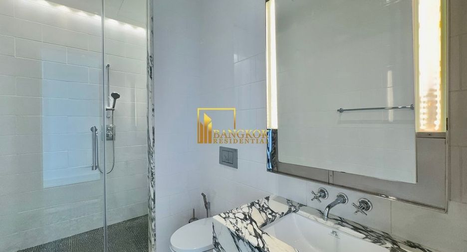 For sale 4 bedrooms condo in Sathon, Bangkok