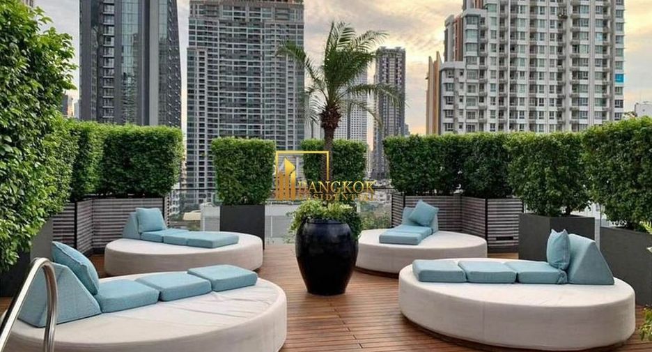 For sale 4 bedrooms condo in Sathon, Bangkok