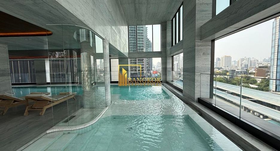 Condo en venta de 4 habitaciones en Khlong Toei, Bangkok