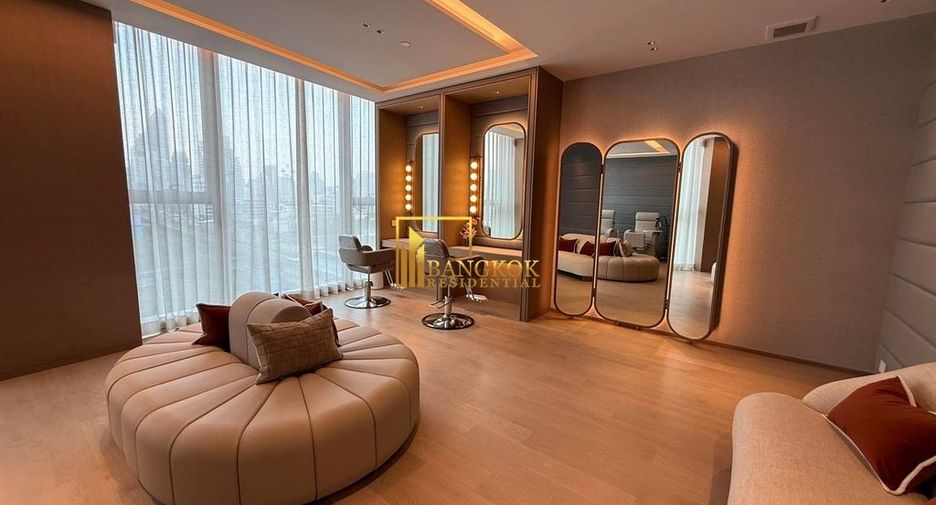 Condo en venta de 4 habitaciones en Khlong Toei, Bangkok