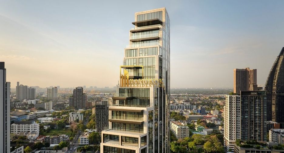 Condo en venta de 4 habitaciones en Khlong Toei, Bangkok