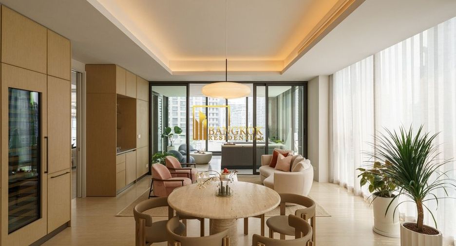 Condo en venta de 4 habitaciones en Khlong Toei, Bangkok