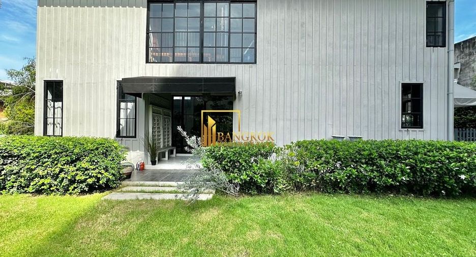 Haus zum Kauf mit 2 Zimmer in Yan Nawa, Bangkok
