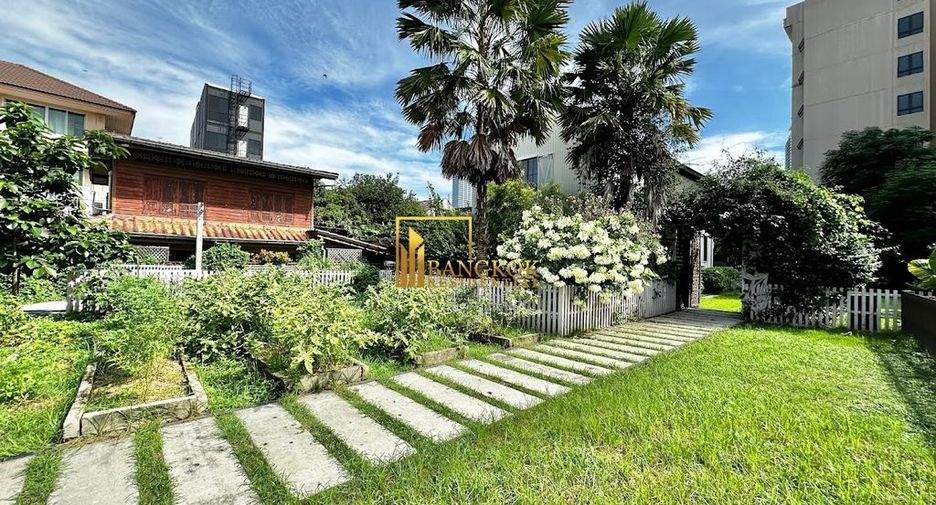 Haus zum Kauf mit 2 Zimmer in Yan Nawa, Bangkok