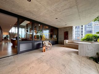 For sale 3 bedrooms condo in Yan Nawa, Bangkok