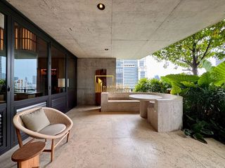 For sale 3 bedrooms condo in Yan Nawa, Bangkok