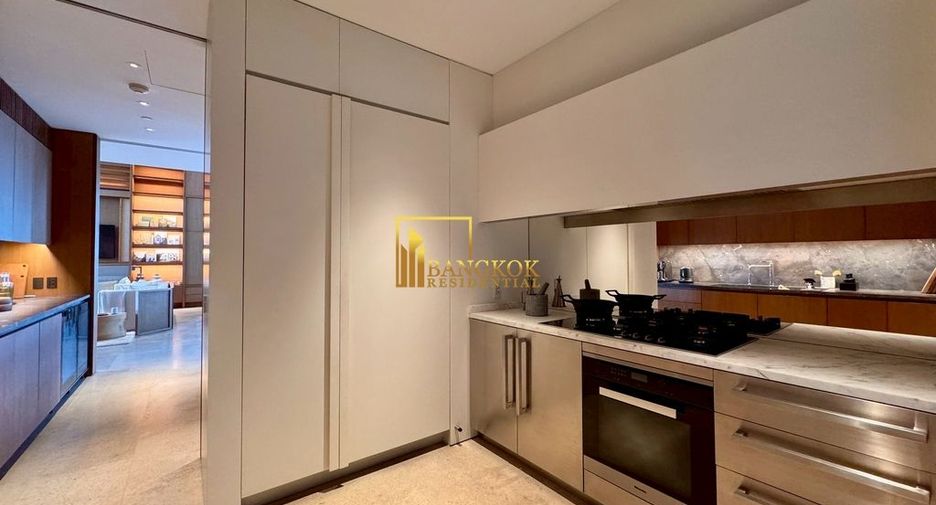 À vendre 3 chambres condo à Yan Nawa, Bangkok