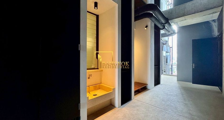 À vendre 3 chambres condo à Yan Nawa, Bangkok