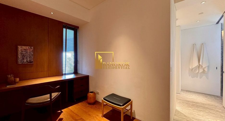 À vendre 3 chambres condo à Yan Nawa, Bangkok