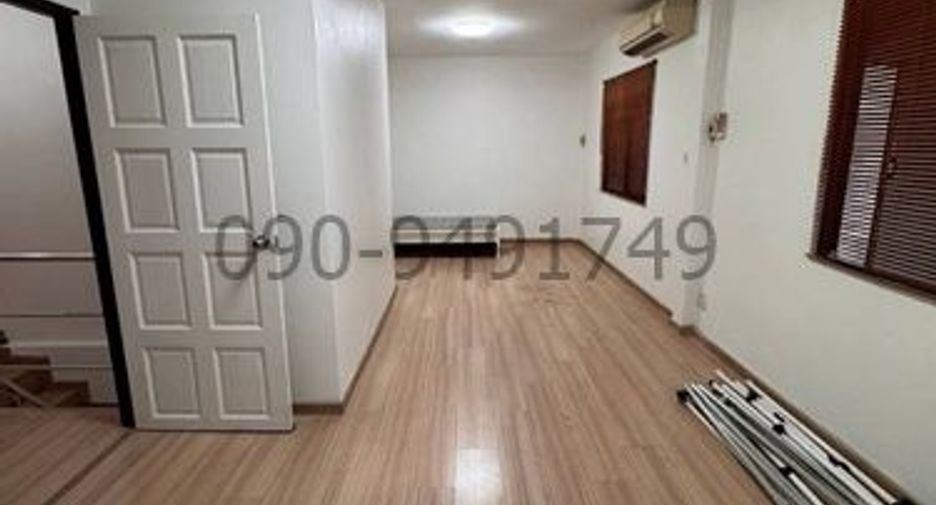 For rent 1 bed townhouse in Bueng Kum, Bangkok