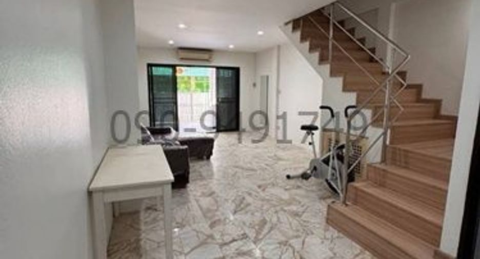 For rent 1 bed townhouse in Bueng Kum, Bangkok