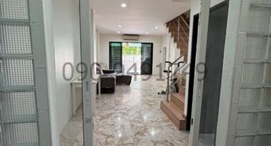 For rent 1 bed townhouse in Bueng Kum, Bangkok