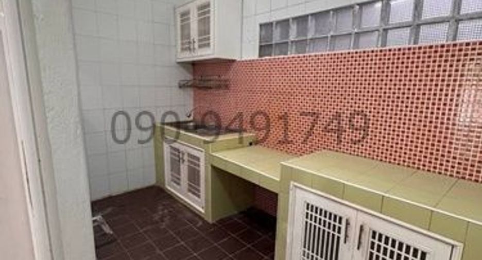 For rent 1 bed townhouse in Bueng Kum, Bangkok