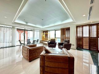 Wohnung zur Miete und zum Kauf mit 4 Zimmer in Khlong Toei, Bangkok