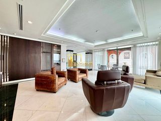Wohnung zur Miete und zum Kauf mit 4 Zimmer in Khlong Toei, Bangkok