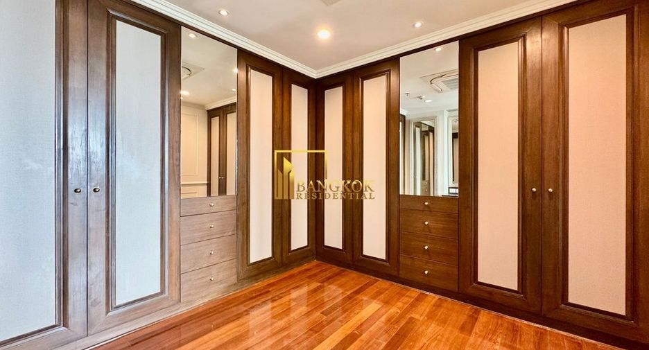 Wohnung zur Miete und zum Kauf mit 4 Zimmer in Khlong Toei, Bangkok
