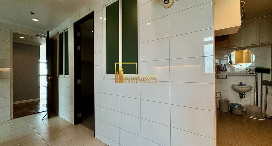 Wohnung zur Miete und zum Kauf mit 4 Zimmer in Khlong Toei, Bangkok