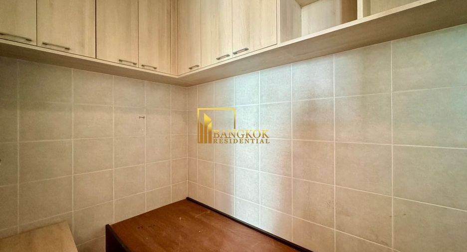 Wohnung zur Miete und zum Kauf mit 4 Zimmer in Khlong Toei, Bangkok
