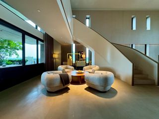 Condo en venta de 3 habitaciones en Yan Nawa, Bangkok