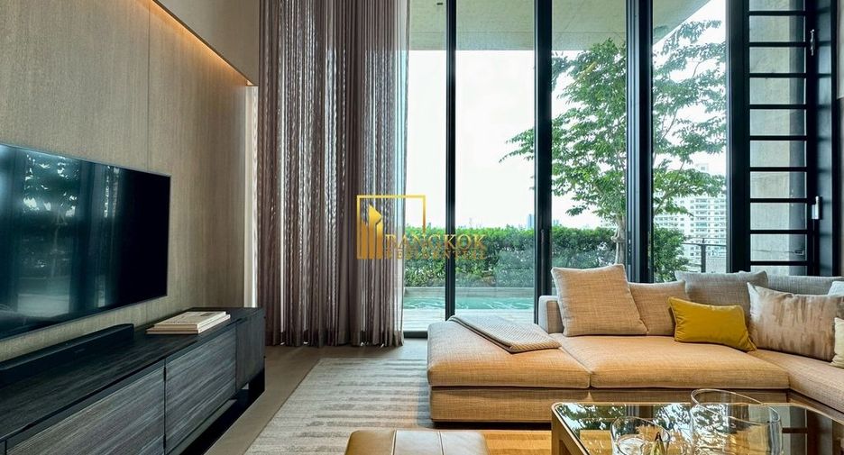 À vendre 3 chambres condo à Yan Nawa, Bangkok