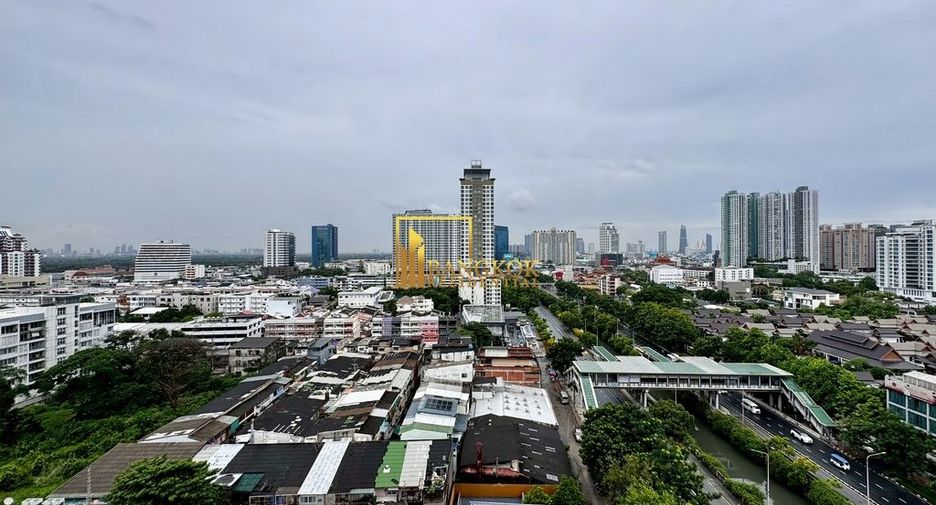 À vendre 3 chambres condo à Yan Nawa, Bangkok