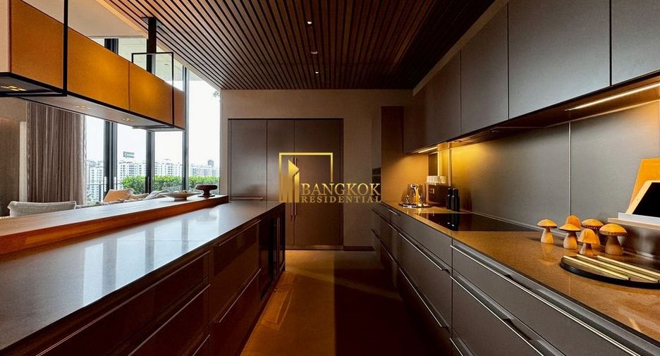 À vendre 3 chambres condo à Yan Nawa, Bangkok