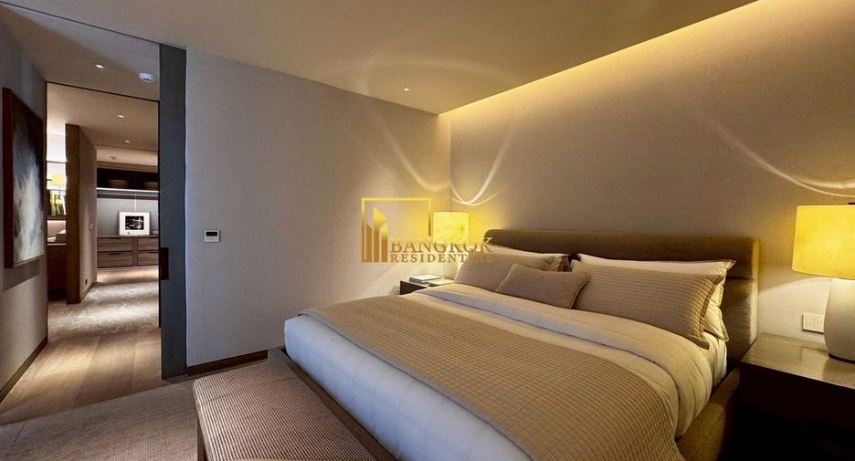 À vendre 3 chambres condo à Yan Nawa, Bangkok
