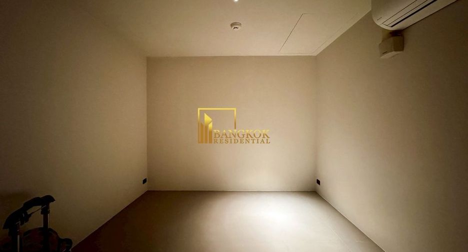 À vendre 3 chambres condo à Yan Nawa, Bangkok