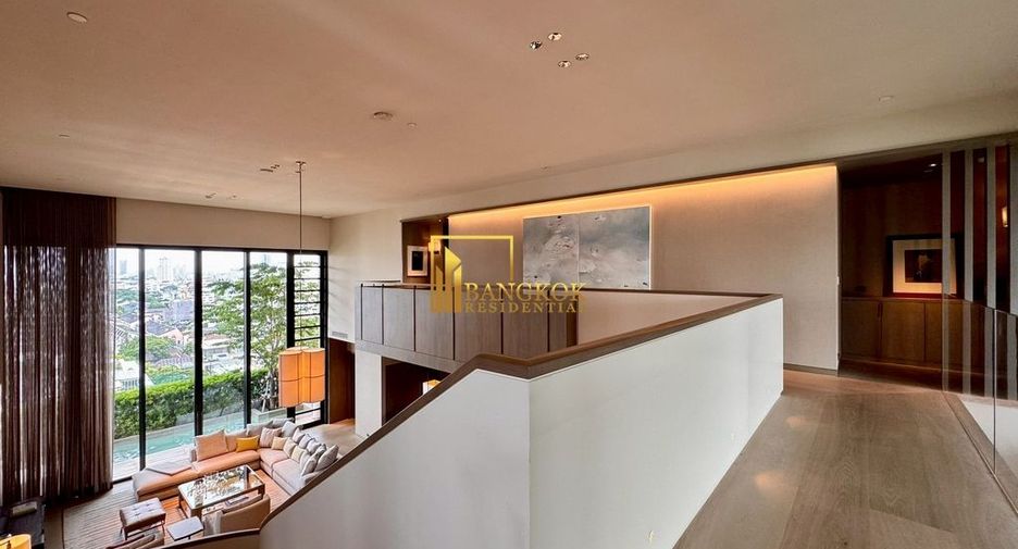 À vendre 3 chambres condo à Yan Nawa, Bangkok