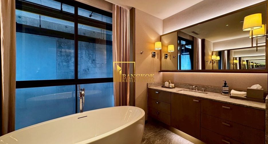 À vendre 3 chambres condo à Yan Nawa, Bangkok